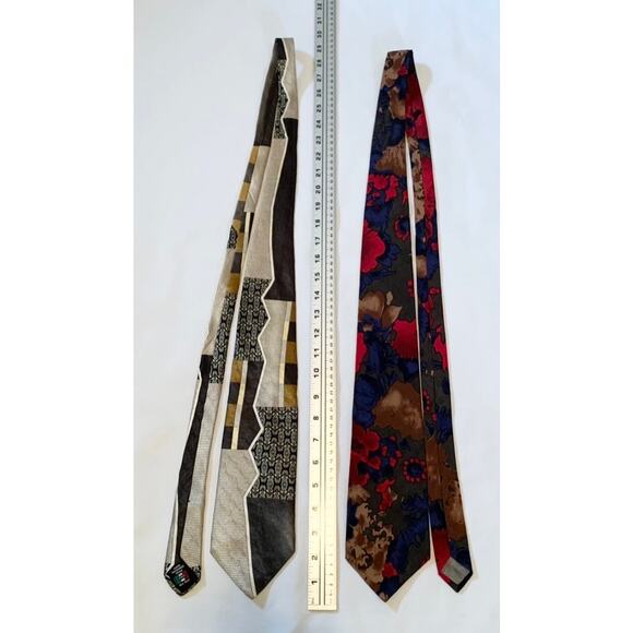 H.John’s & La Scala 2 Pc Men’s Neck Ties Neutral Colors & Bold Abstract Colors - Picture 4 of 8